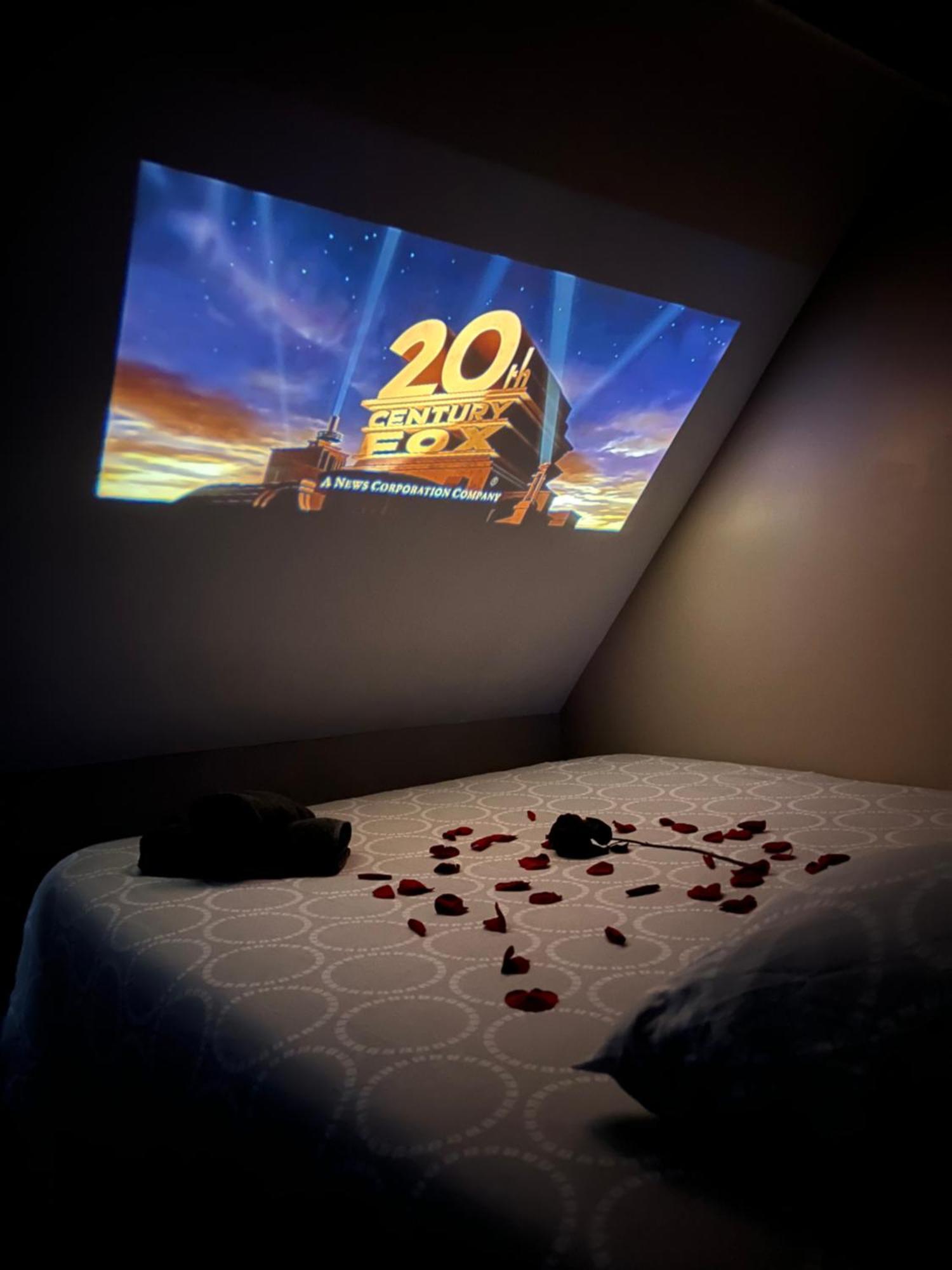 Sejour Detente Au Coeur De Macon Spa,Cine,Bouteille Offerte Exterior foto